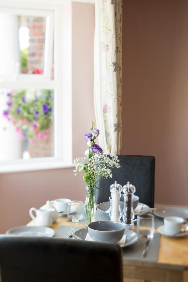 Caravogue House Hotel Trim Luaran gambar
